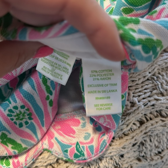 Lilly Pulitzer Scallop Buttercup Knit Shorts - Picture 4 of 5